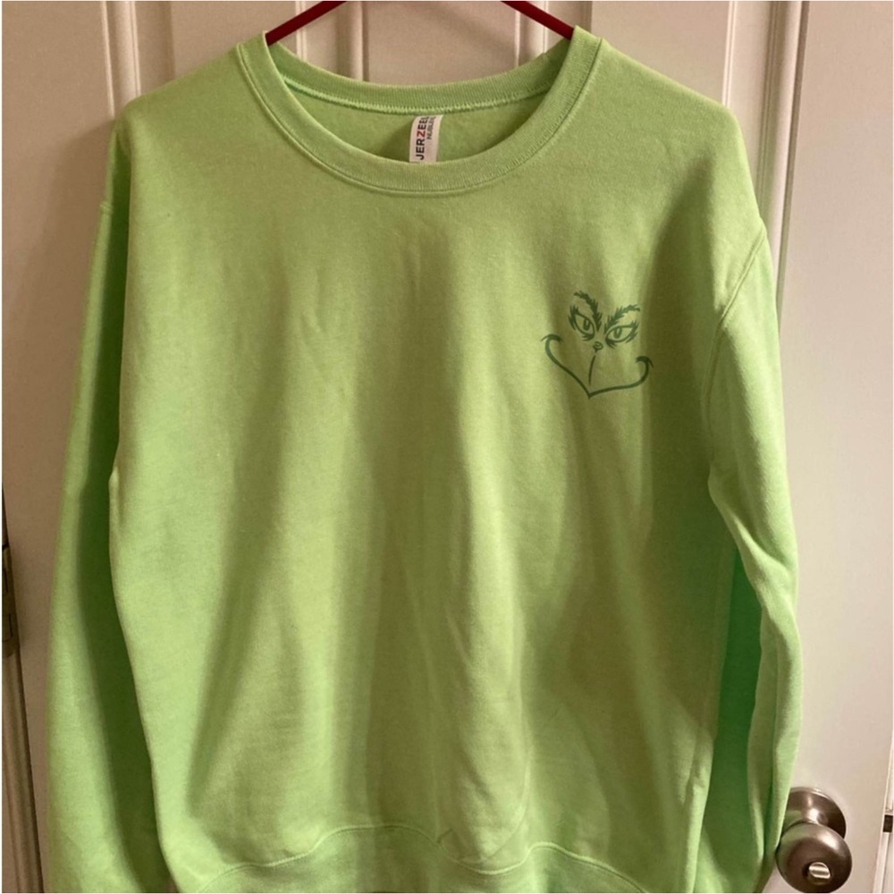 Green Graphic Sweatshirt